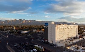 Aloft Tucson University